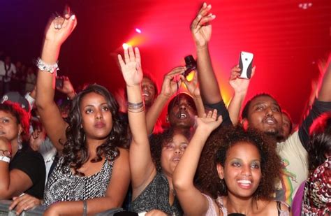 Photos From Teddy Afros Concert In Dc At Tadias Magazine