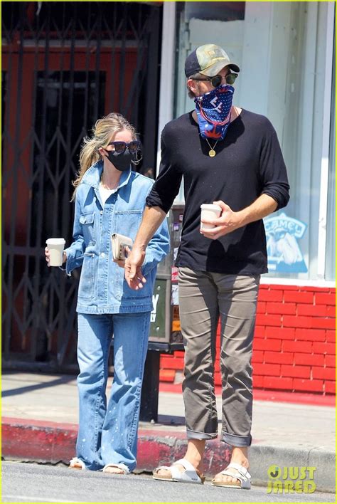 Chris Pine And Girlfriend Annabelle Wallis Head Out On Coffee Run In La