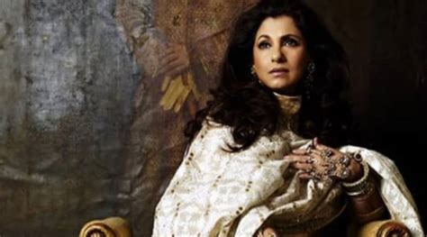 We Cant Take Our Eyes Off Dimple Kapadia In These Throwback Photoshoot