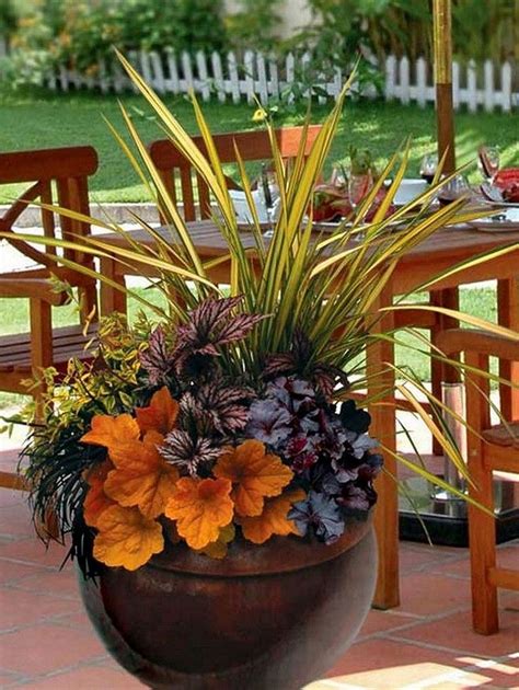 35 Gorgeous Summer Container Garden Flowers Ideas Fall Container