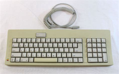 Vintage Apple Keyboard Mechanical Model M0116 With Cable Alps Skcm