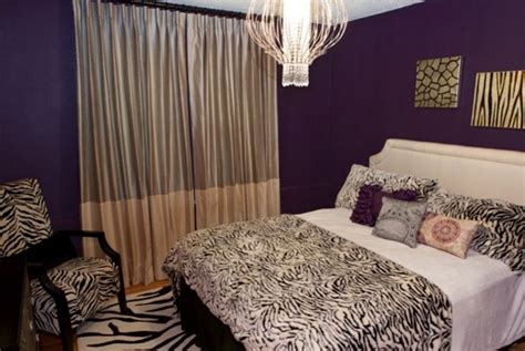 You'll be sure to spruce up your home with this cool stuff for your cool bedroom accessories. Leopard Print Bedroom Accessories - Master Bedroom ...