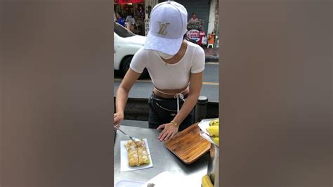 Egg And Bananas Roti The Most Popular Rotti Lady In Bangkok Amazing Thai Street Food