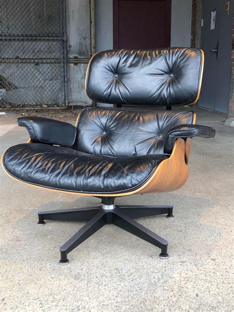 They are officially titled eames lounge (670) and ottoman (671) and were released in 1956 after years of development by designers. Herman Miller Eames Lounge Chair For Sale at 1stdibs