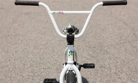 Sunday Forecaster Aaron Ross Fc Gloss White 205 ⋆ Bmx Direct South