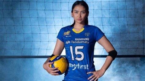 Profil Dan Perjalanan Karier Yolla Yuliana Atlet Voli Putri Indonesia Yang Dijuluki Bidadari