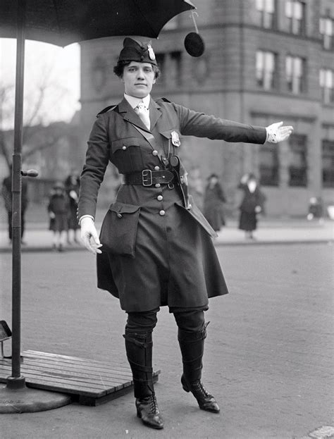 Police Woman 1918 Dplarge