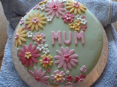 Check spelling or type a new query. Flower Cakes - Decoration Ideas | Little Birthday Cakes