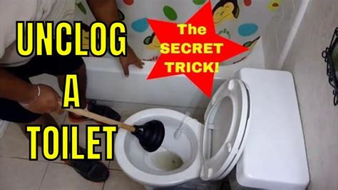 How To Unclog A Toilet Fast Clogged Plunge Unclog Plunger Correctly