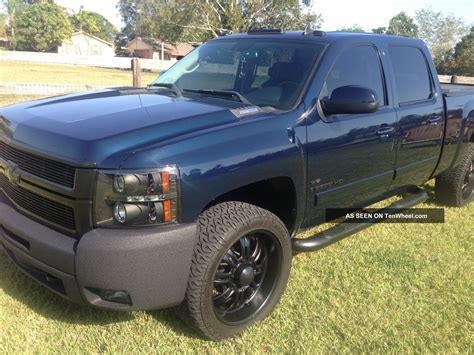 2007 Chevy Silverado 2500 4x4 Duramax Diesel Fully Loaded With Custom