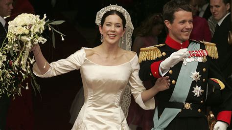 crown prince frederik and crown princess mary s stunning wedding day photos hello