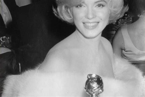 Golden Globe Moment Marilyn Is Golden Golden Globes