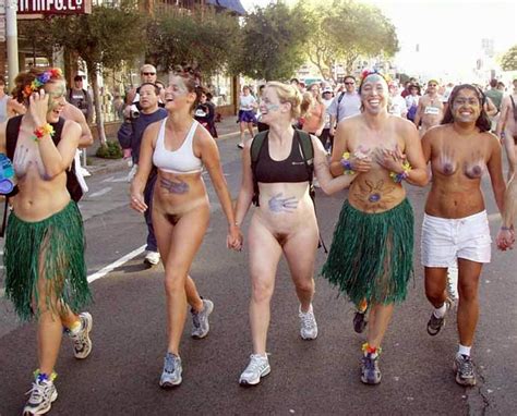 Free Full Frontal At Bay To Breakers Photos