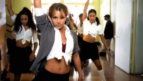 “baby One More Time” La Icónica Canción De Britney Spears Cumple 22 Años
