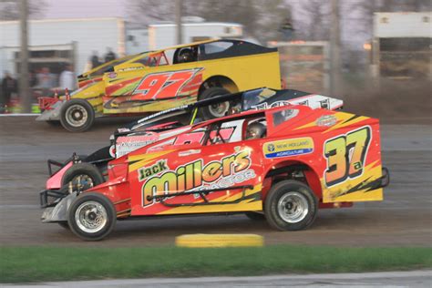 King Of Dirt 358 Modified Series Makes First Visit To Utica Rome