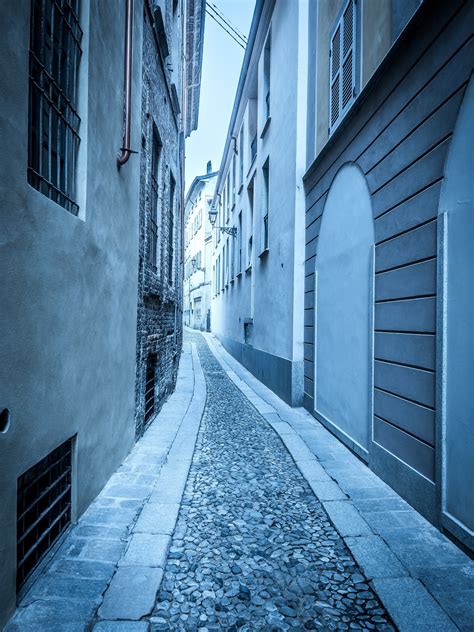 Narrow Old Street Free Stock Photo Public Domain Pictures