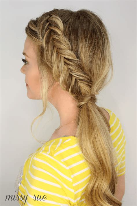 Dutch Fishtail Side Pony