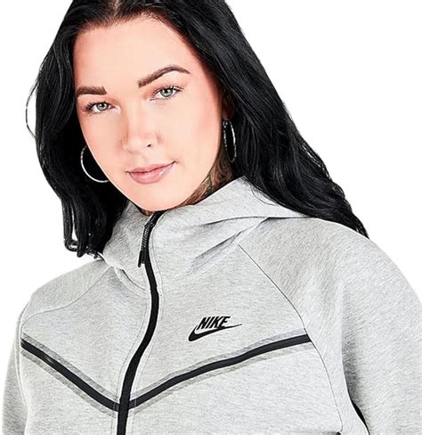 Why Nike Tech Fleece Is Very Popular Review Discompareca