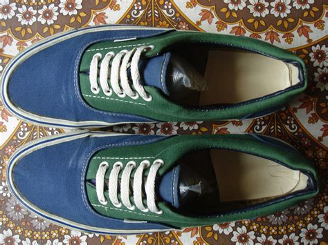Theothersideofthepillow Vintage Vans 2 Tone Nvay Blue And Green Canvas