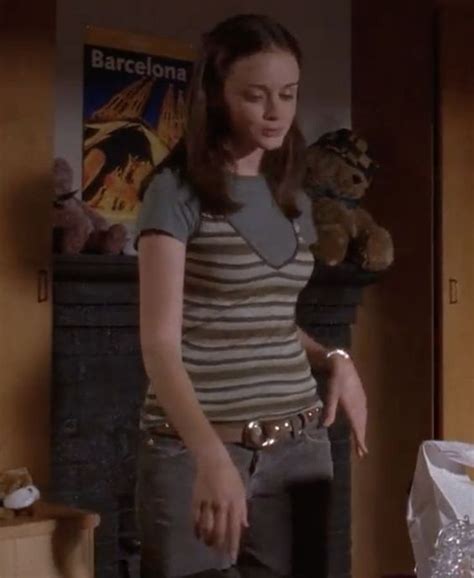 Rory Gilmore Outfits We Re Stealing Right Now Chasing Daisies