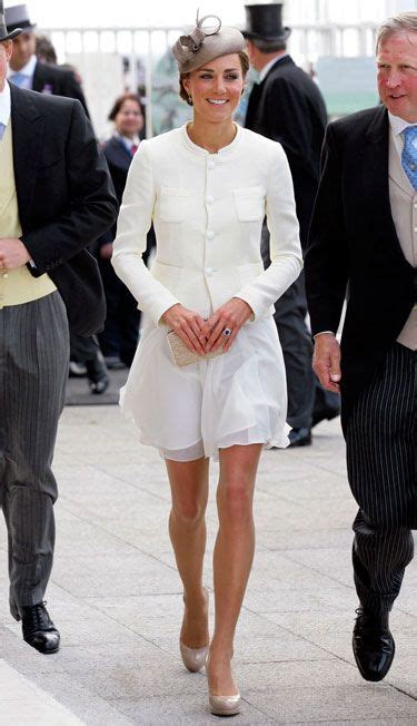 Duchess Kates Most Fashionable Looks Over The Years Kate Middleton
