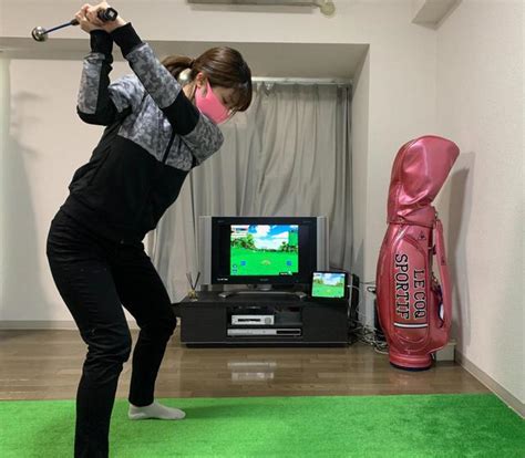 自宅でシミュレーションゴルフができる ゴルフ女子が「phigolf」を試してみた！ みんなのゴルフダイジェスト