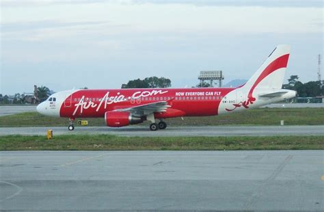 The best price found on skyscanner for a flight from sibu to kuching is aed 353. Air Asia 9M-AHC in Kuching | Air Asia Airbus takying to ...