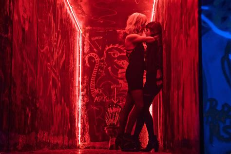 Atomic Blonde 2017 Streaming Film Complet Atomic Blonde Aesthetic