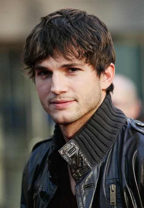 Ashton Kutcher Hot Pictures Popsugar Celebrity