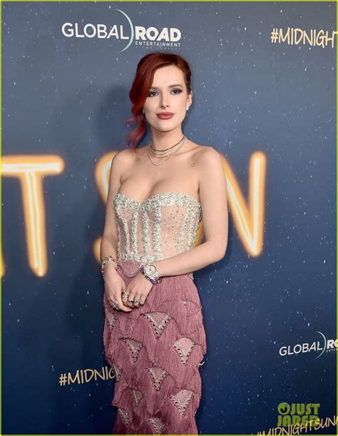 Bella Thorne Goes Pretty In Pink For Midnight Sun Premiere With