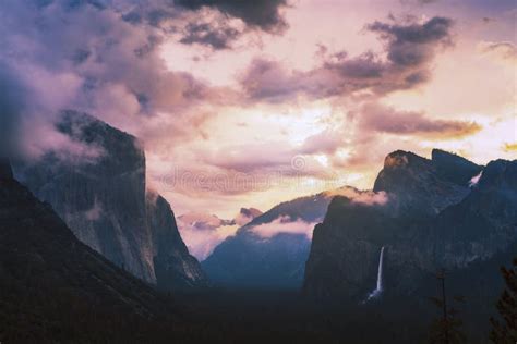 Yosemite National Park At Sunset Stock Photo Image Of Lighting