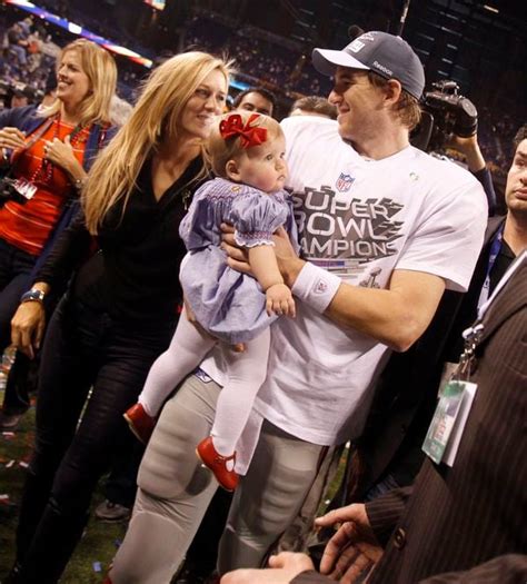 Future Giants Qb Eli Manning And Abby Manning Welcome First Son After
