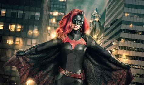 Batwoman Season Two 2020 21 Renewal Announced For Cw Tv Series