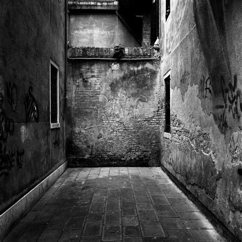 Alley Clipart Dead End Pencil And In Color Alley Clipart