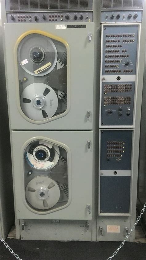 Old Mainframe Tape Drive Old Computers Computer Generation Computer