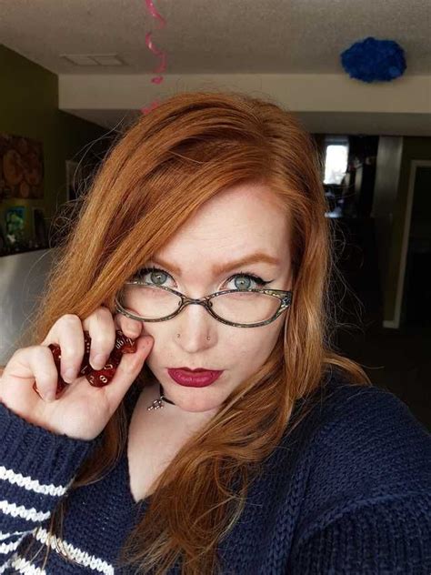 Er Of Girls Who Wear Glasses And May Or May Not Have Red Hair Imgur