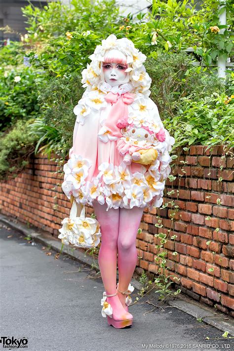 Japanese Shironuri Artist Minoris My Melody Fashion In Harajuku
