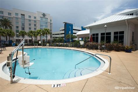 Hilton Garden Inn Tampa Airport Westshore Pool Pictures And Reviews