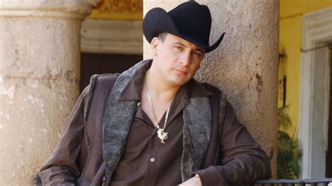 Top 56 Imagen Valentin Elizalde Ropa Abzlocalmx