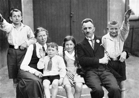 Famille Hitler Aujourdhui Descendance Hitler Aujourdhui Succed