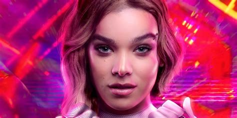 Hailee Steinfeld Suits Up As Live Action Gwen Stacy Spider Woman In