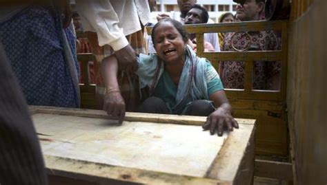 Bangladesh Muertes Por El Derrumbe De Fábrica Textil Superan Las 540