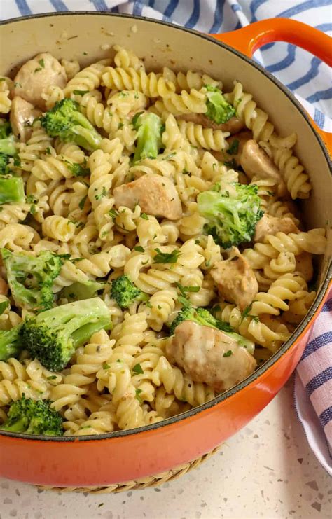 Chicken Broccoli Alfredo Recipe Small Town Woman