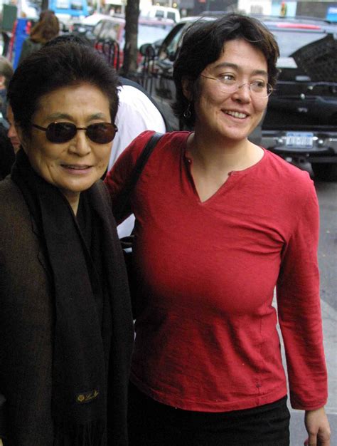 Yoko Onos Life In Photos