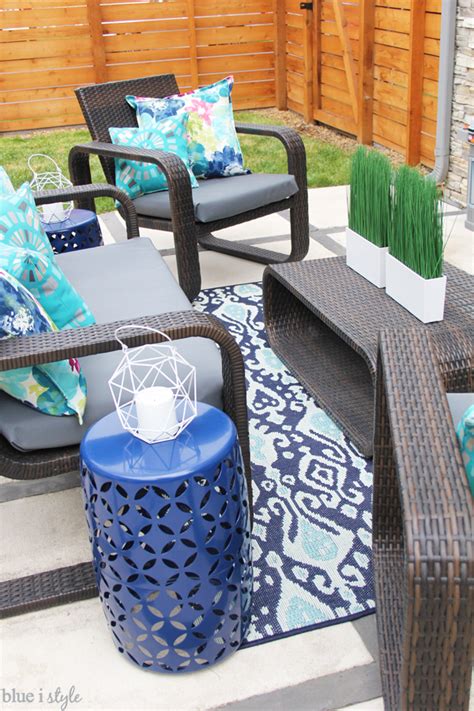 Posted on july 23, 2018 by heatherlauraclarke. {diy with style} The No-Sew Way to Reupholster Outdoor ...