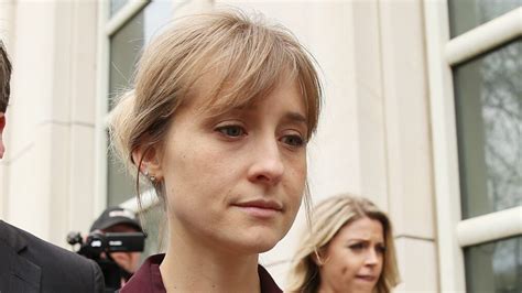 smallville star allison mack released from prison for part in sex trafficking cult