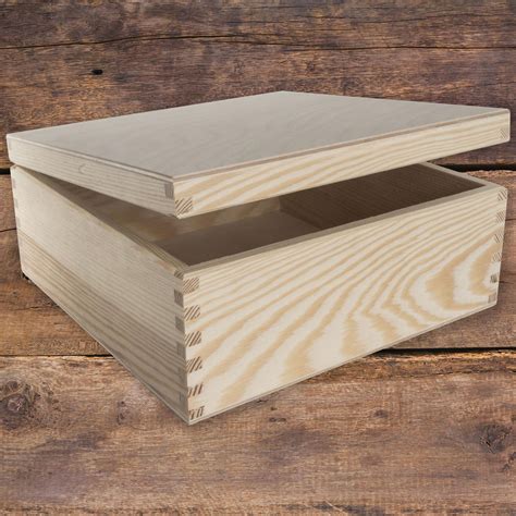 Small Square Plain Pine Wood Boxes 4 Sizes Storage For Keepsakes