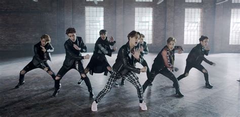 Call me baby is a song recorded by south korean boy band exo for their second studio album exodus. EXO Kills It Again with "Call Me Baby" Music Video | Soompi