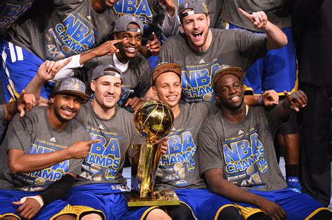 In Photos Warriors Win Nba Championship End 40 Year Title Drought