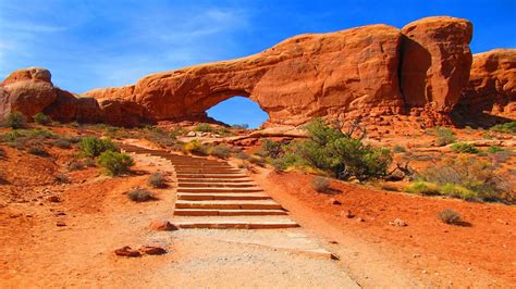 Beautiful Red Rock Arches National Park Utah Usa Hd Desktop Wallpaper